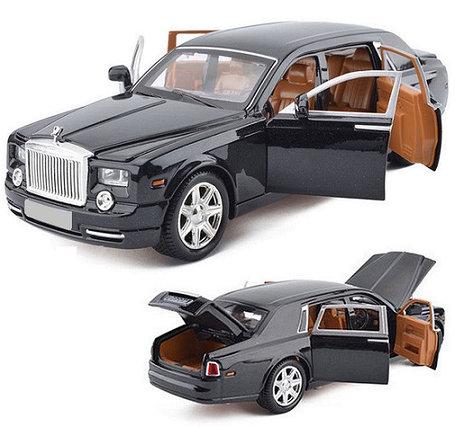 

Металлическая машинка Rolls-Royce Phantom Роллс Ройс, 1:24, Автопром, 7687