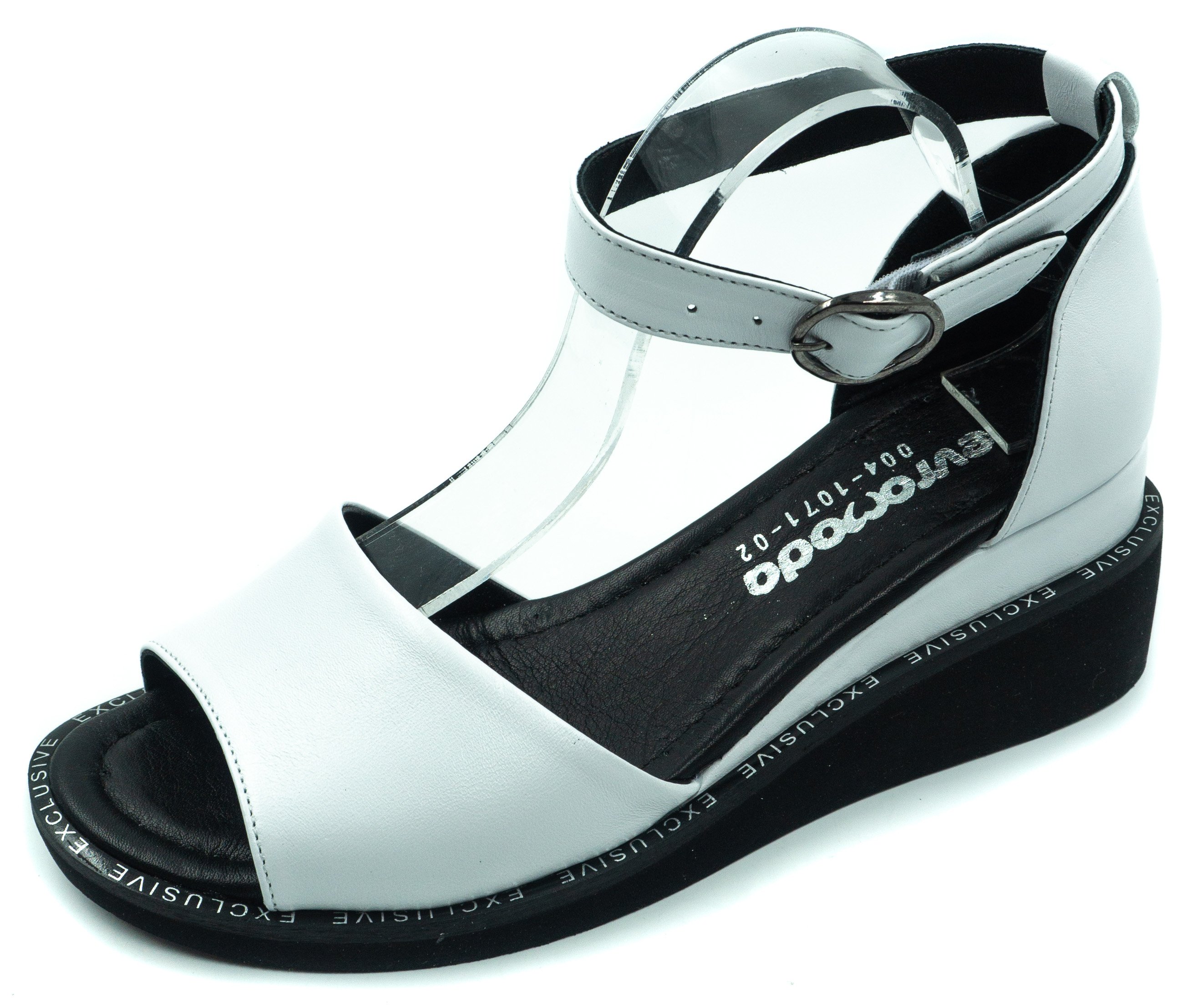 

Босоножки Evromoda 004.1071-02 40