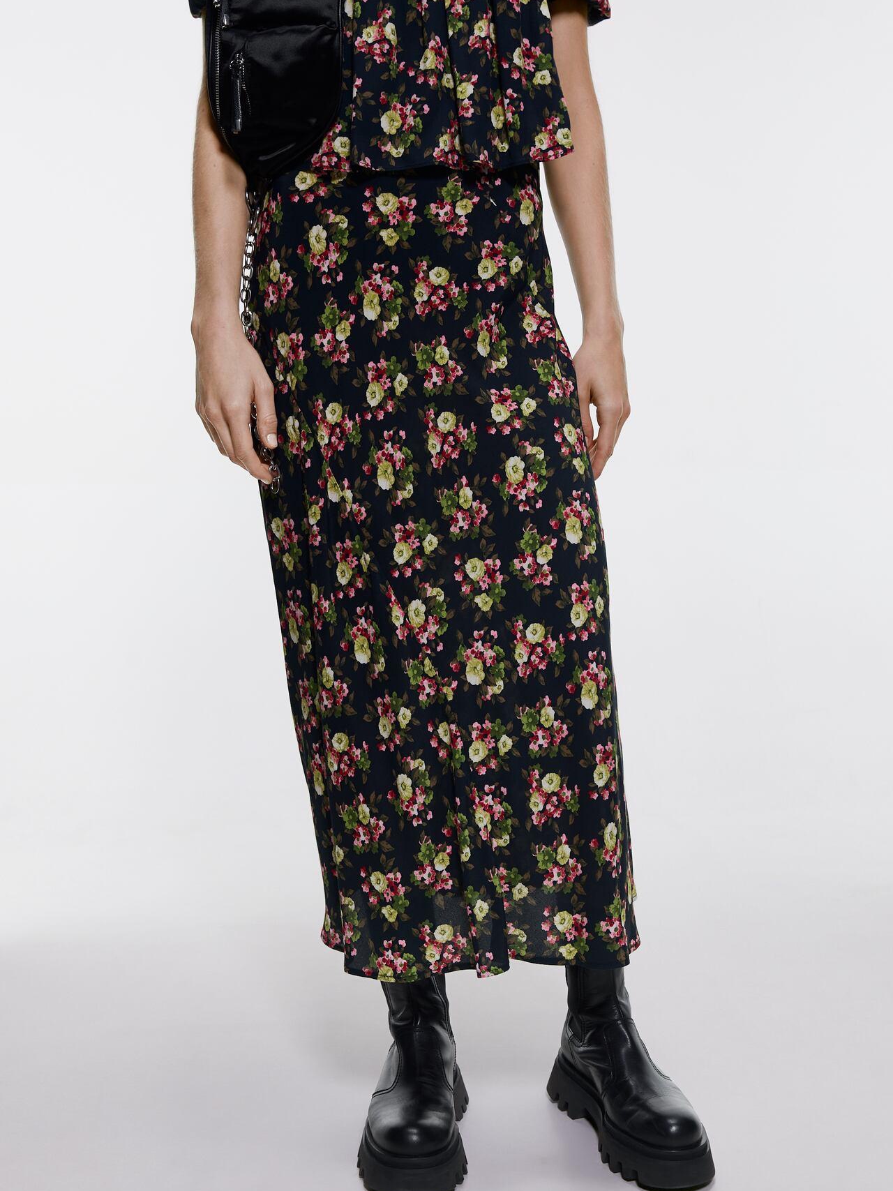 

Юбка Zara XAZ230503JJBP  Темно-синяя с разноцветным, Юбка Zara XAZ230503JJBP XS Темно-синяя с разноцветным