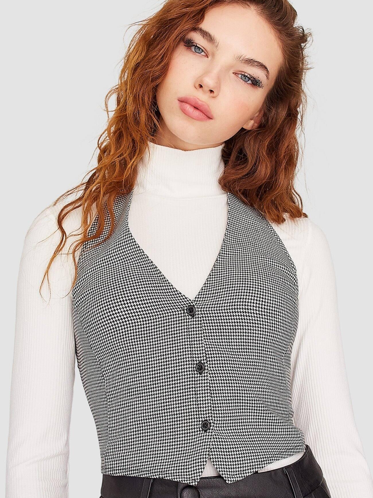 

Топ Stradivarius XAZ232134WCIZ  Черный с белым, Топ Stradivarius XAZ232134WCIZ L Черный с белым