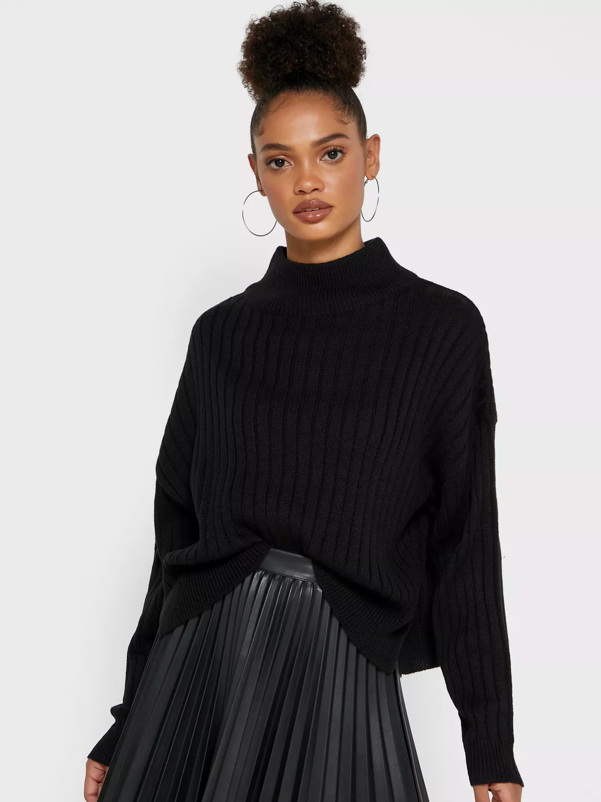 

Свитер TOPSHOP 23Y08TBLK  Черный, Свитер TOPSHOP 23Y08TBLK L Черный