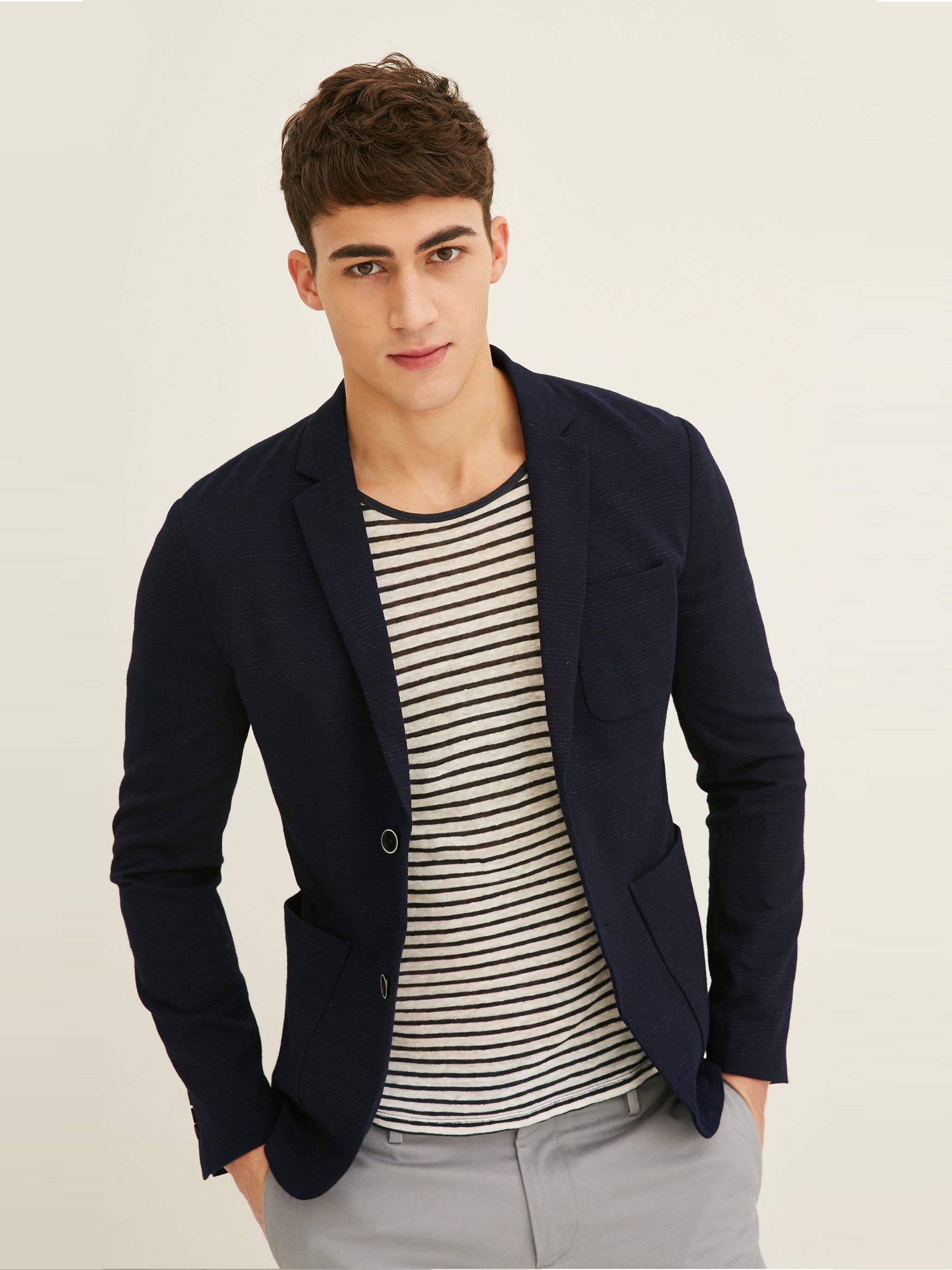 

Пиджак Jack & Jones 217108524  Синий, Пиджак Jack & Jones 217108524 S Синий