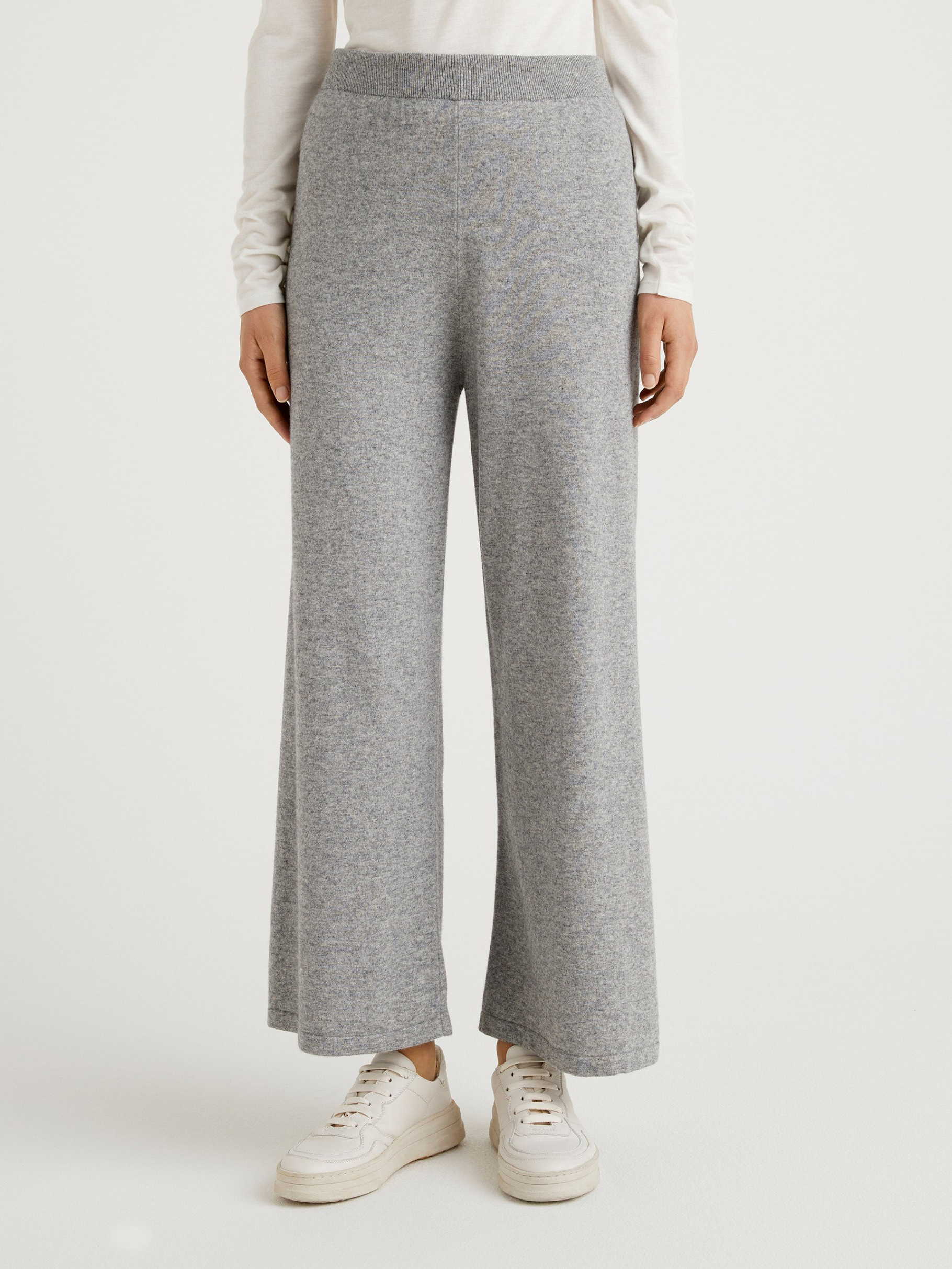 

Брюки United Colors of Benetton 1035DF002-82P, Брюки United Colors of Benetton 1035DF002-82P L