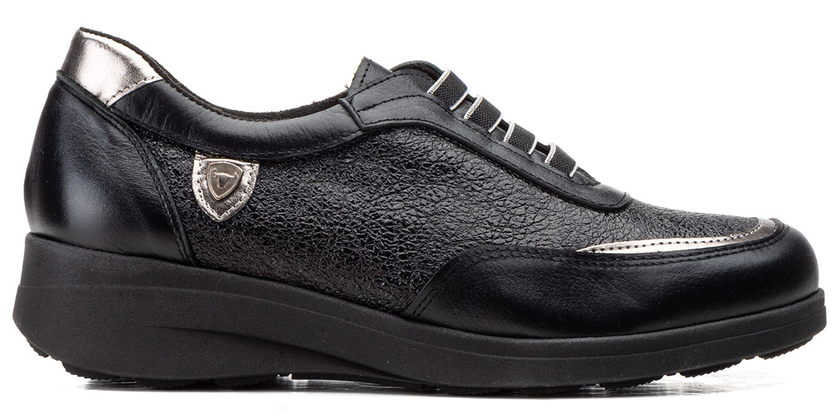 

Кроссовки Iberico 37 negro чёрные