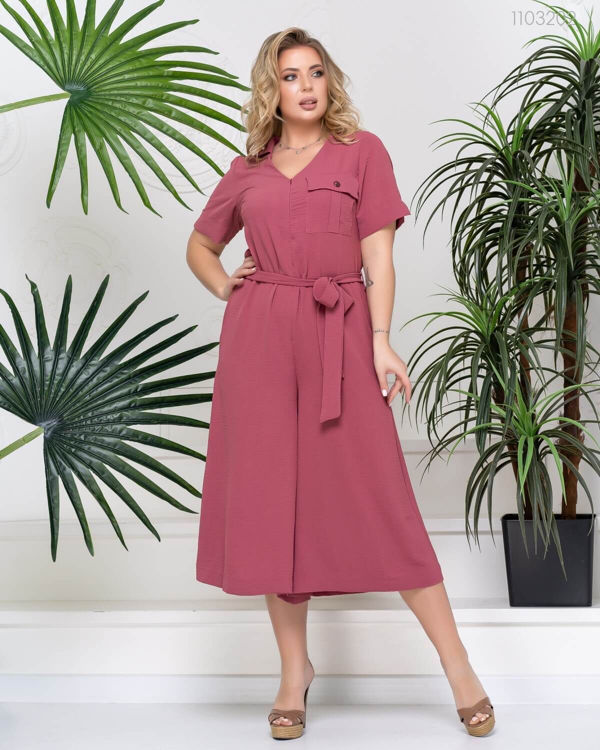 

Женский комбинезон PEONY Занзибар 48 вересковый