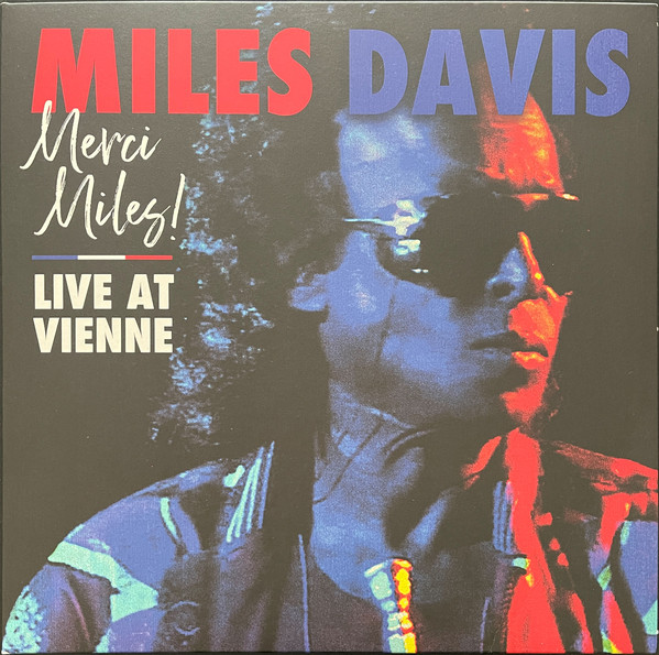 

Виниловая пластинка Miles Davis - Merci Miles! (Live At Vienne) 2 LP Set 2021 (R1 653962) Warner/EU Mint (art.240464)