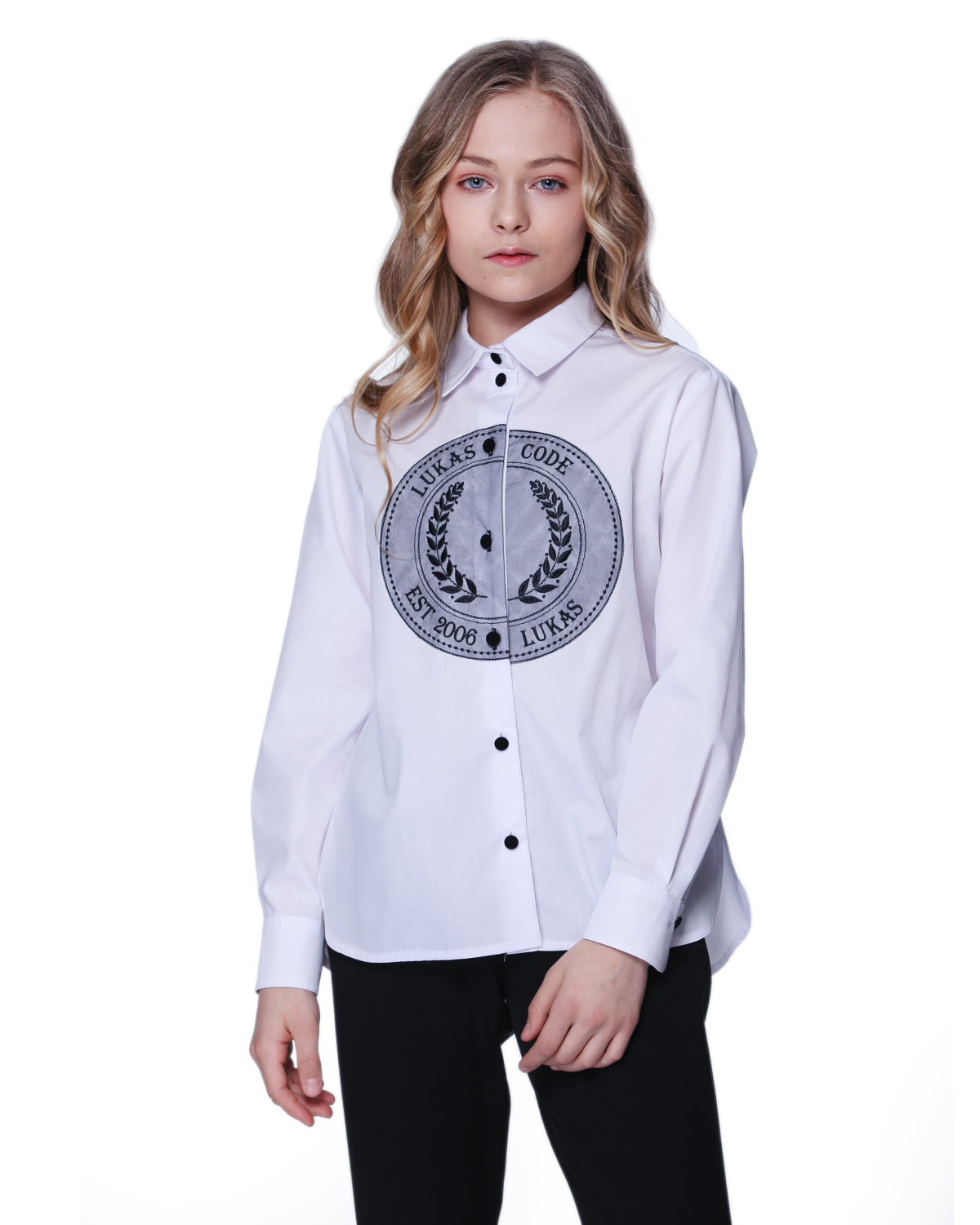 

Блуза с вышивкой Lukas Kids 134 белый(21203)