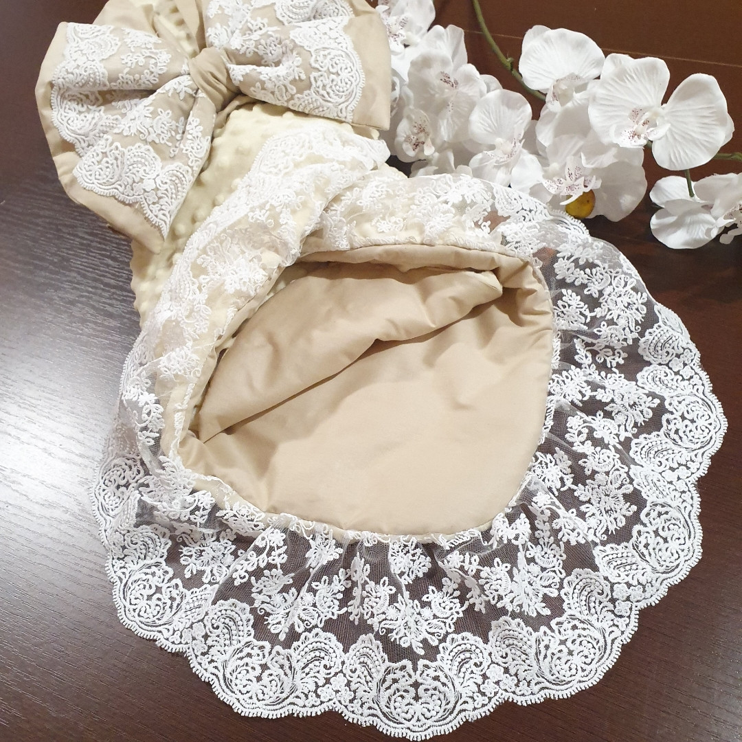 

Конверт для новорожденных бежевый