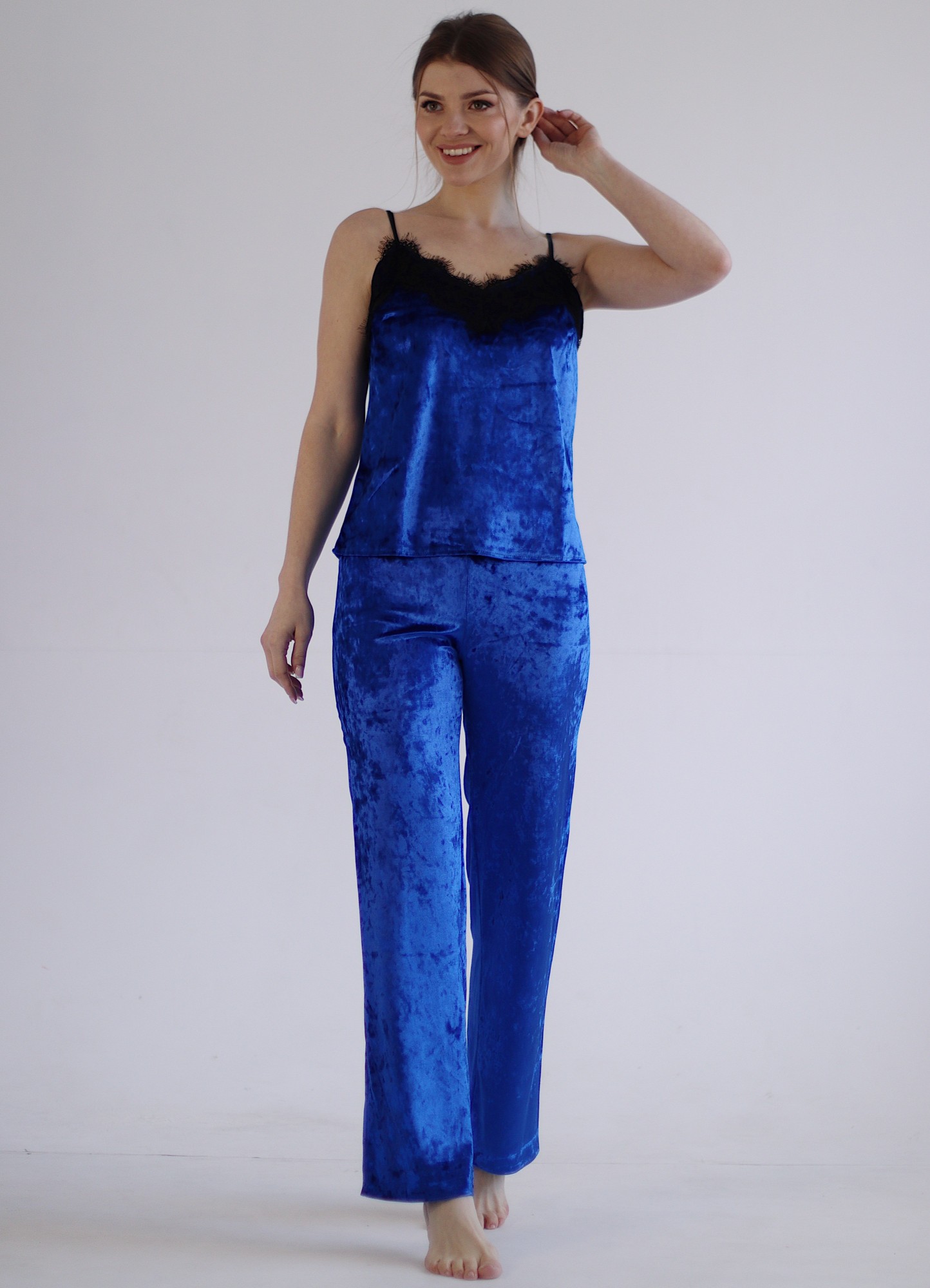 

Пижама брюки и майка GorLin  Электрик (71000-52, Пижама брюки и майка GorLin 48 Электрик (71000-52)