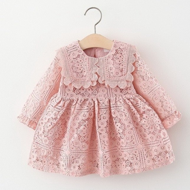 

Красивое кружевное платье для маленькой леди Tortila Пудра 110 р-р