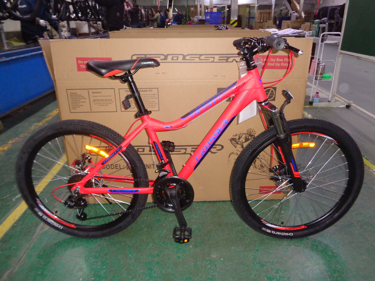 

Горный велосипед для подростка Crosser Trinity 24" красный