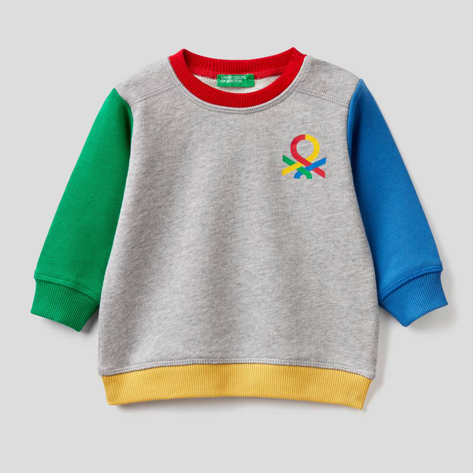 

Свитшот United Colors of Benetton 3J70G100H.P-901 XX 100 см