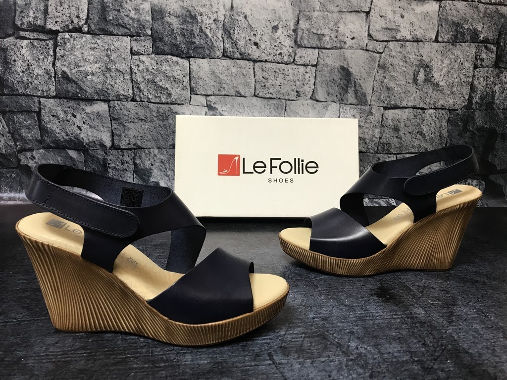 

Босоножки Le Follie 109/150/03 37 (23.1 см) Синие