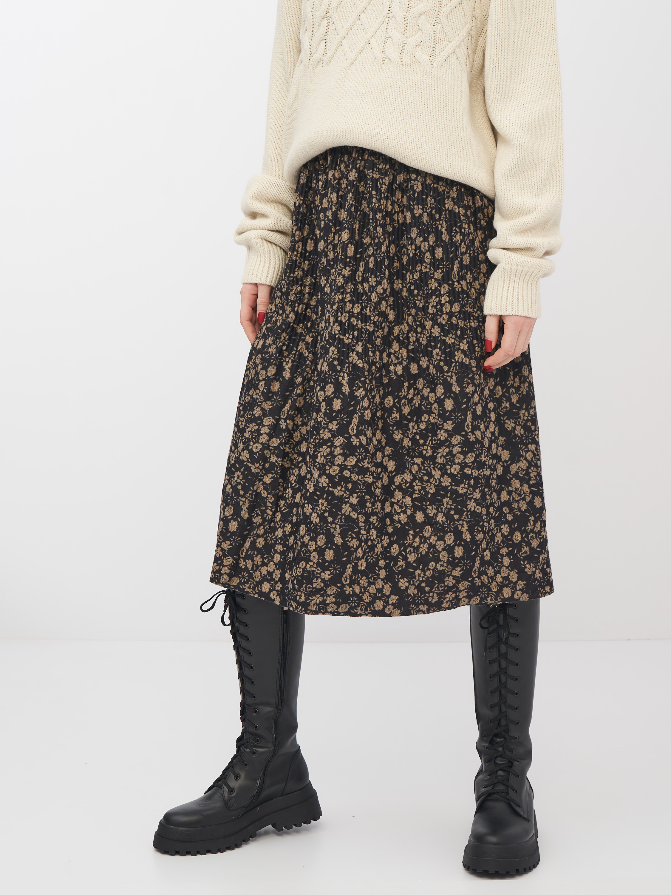 

Юбка H&M 7110223abr  Черная, Юбка H&M 7110223abr XS Черная