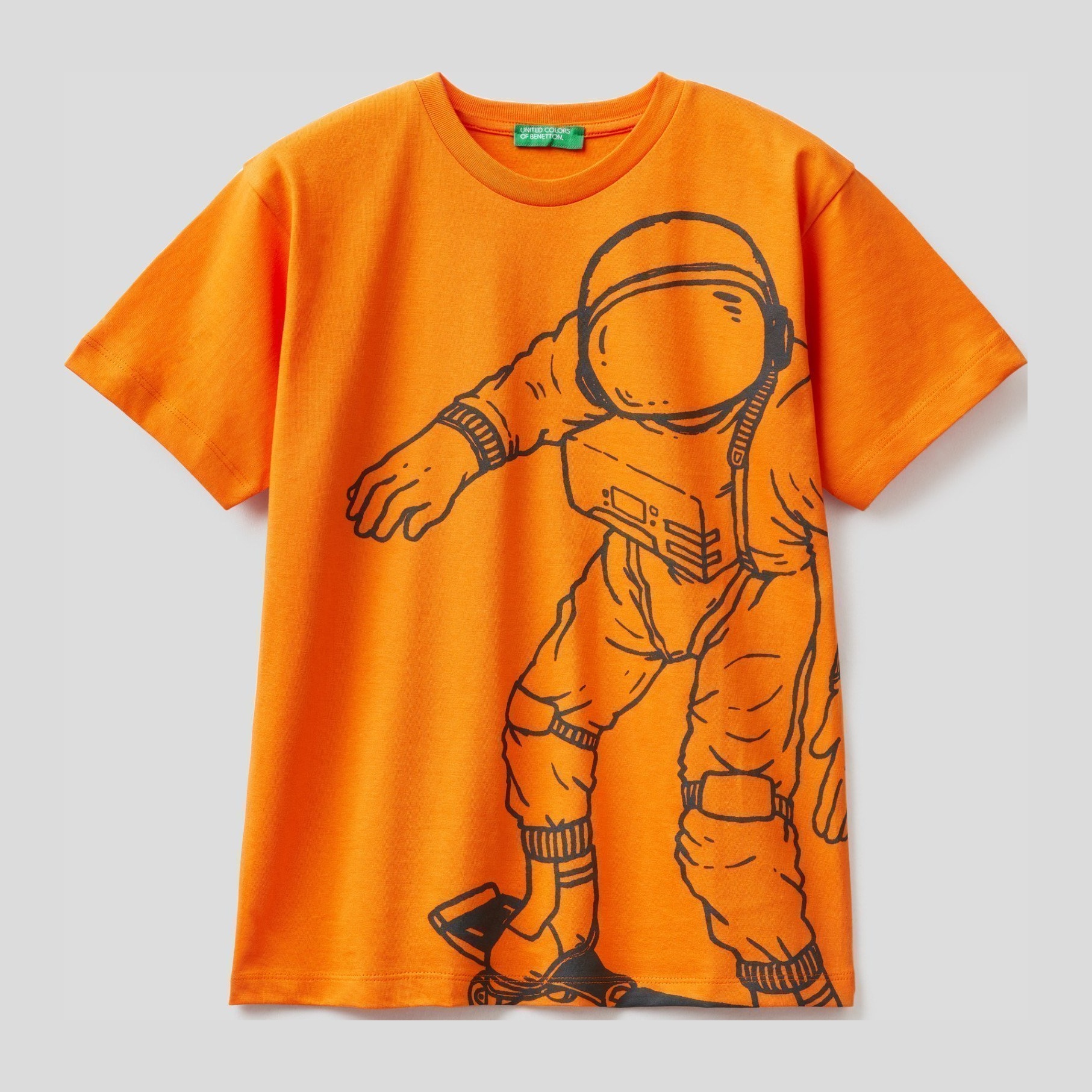 

Футболка United Colors of Benetton 3096C1018.G-03D S 120 см