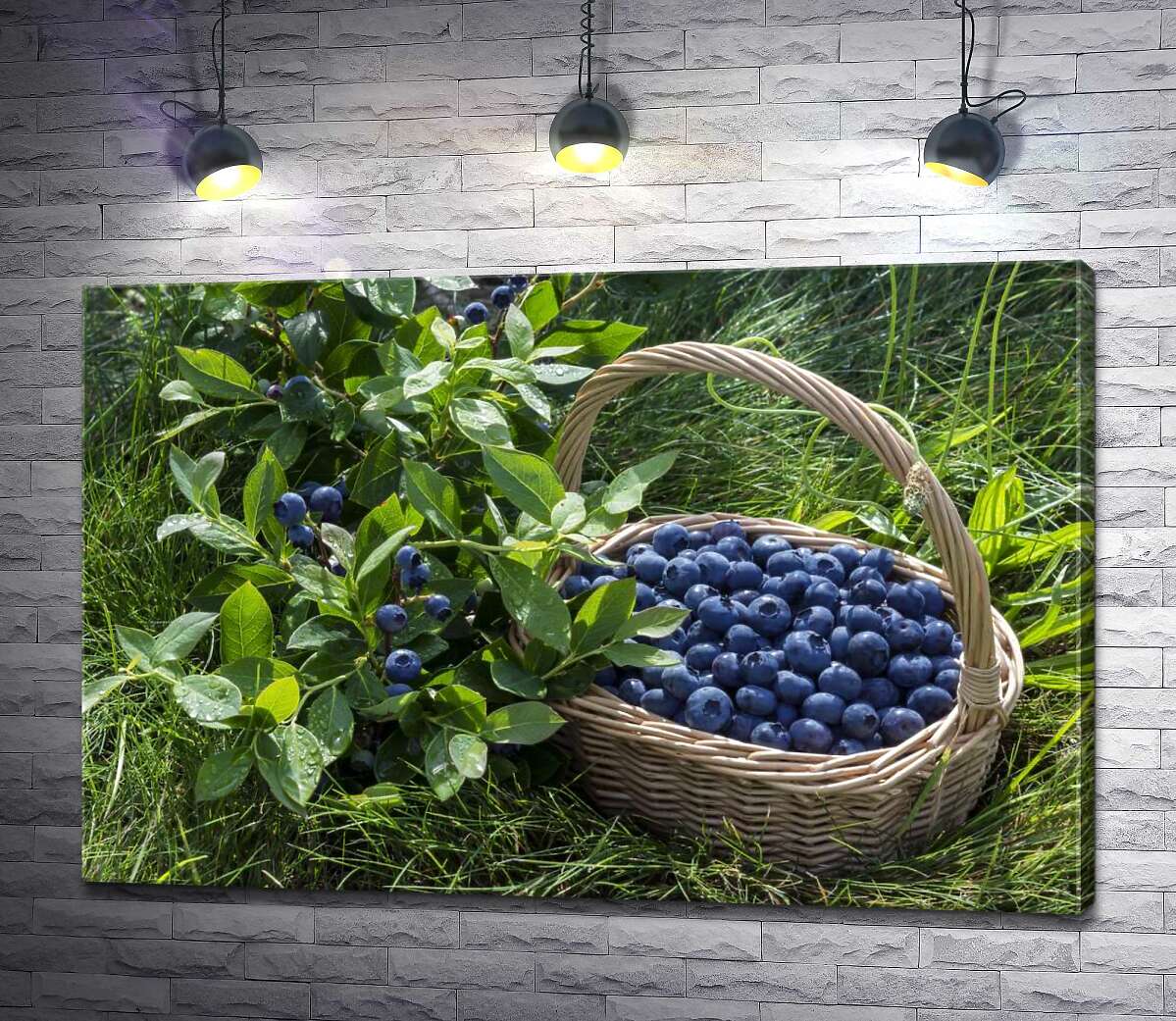 

Картина ArtPoster Куст черники рядом с полной корзиной ягод 130x86 см Модуль №1