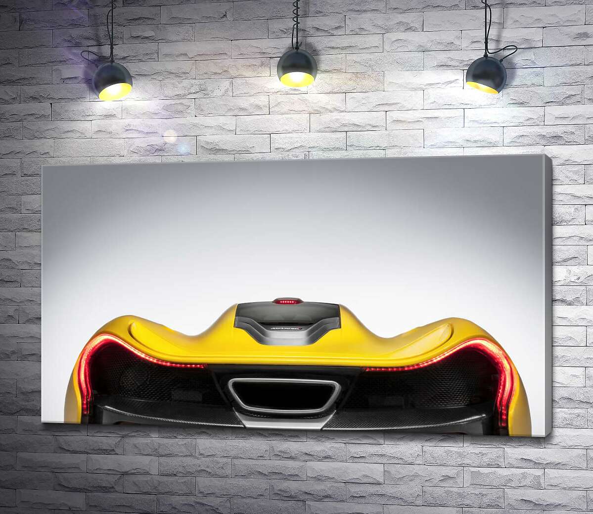 

Картина ArtPoster Плавные изгибы бампера суперкара McLaren P1 130x75 см Модуль №1