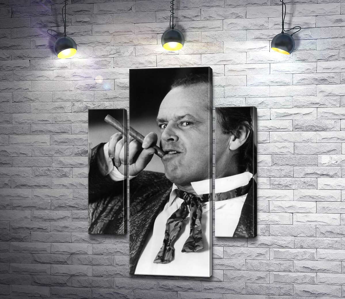 

Модульная картина ArtPoster Актер Джек Николсон (Jack Nicholson) позирует с сигарой на черно-белом снимке 131x183 см Модуль №7