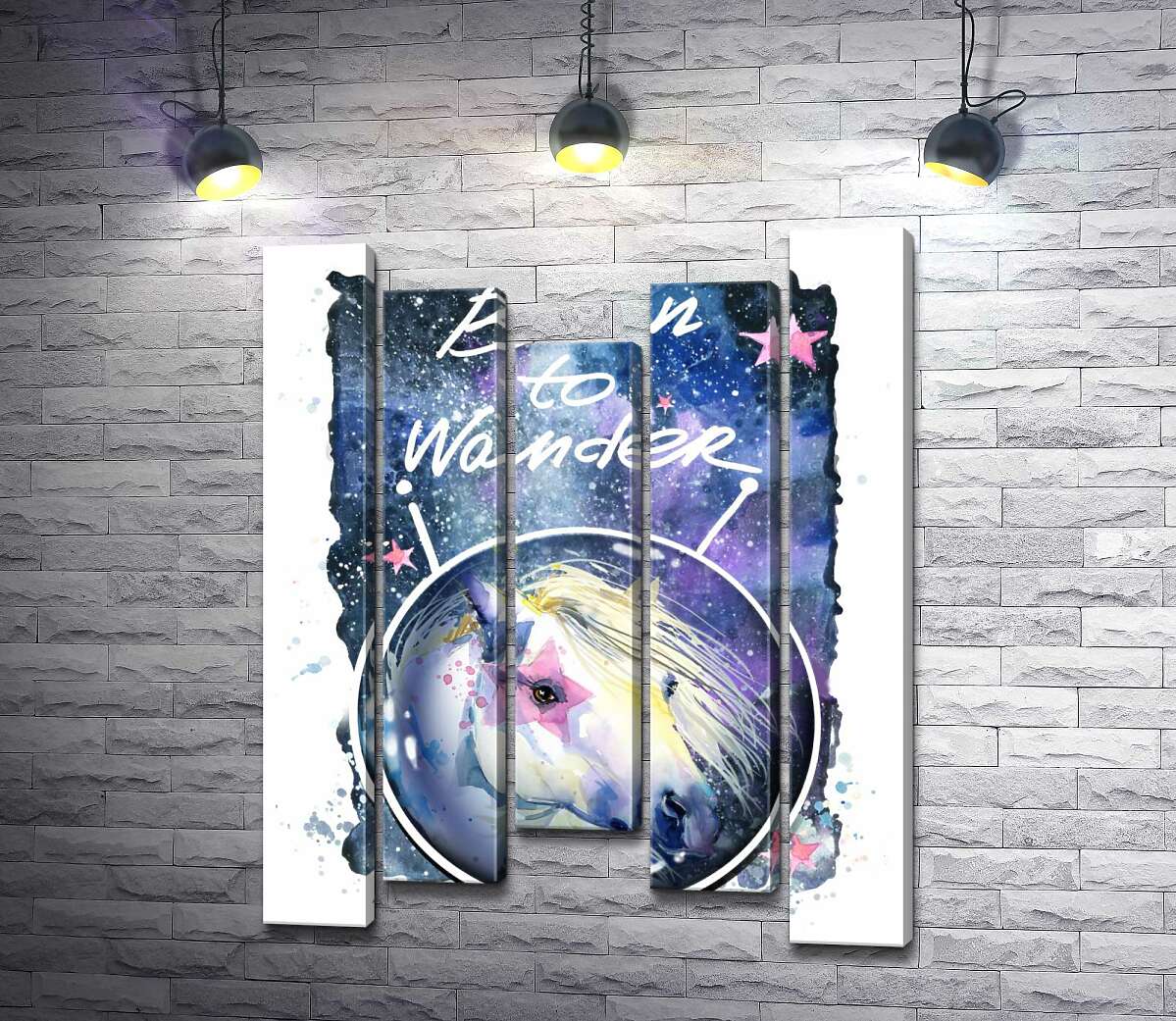 

Модульная картина ArtPoster Белая лошадь с розовой звездой на глазу под надписью "born to wander" 100x130 см Модуль №28