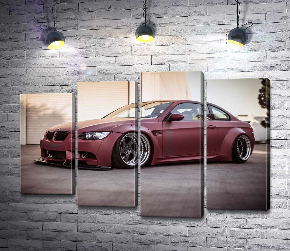 

Модульная картина ArtPoster Багровый автомобиль BMW M5 F10 132x89 см Модуль №21
