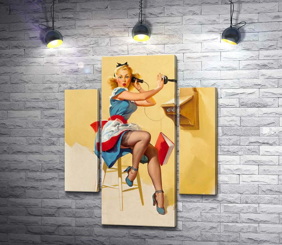 

Модульная картина ArtPoster Застукали: милая официантка разговаривает по телефону 100x125 см Модуль №7