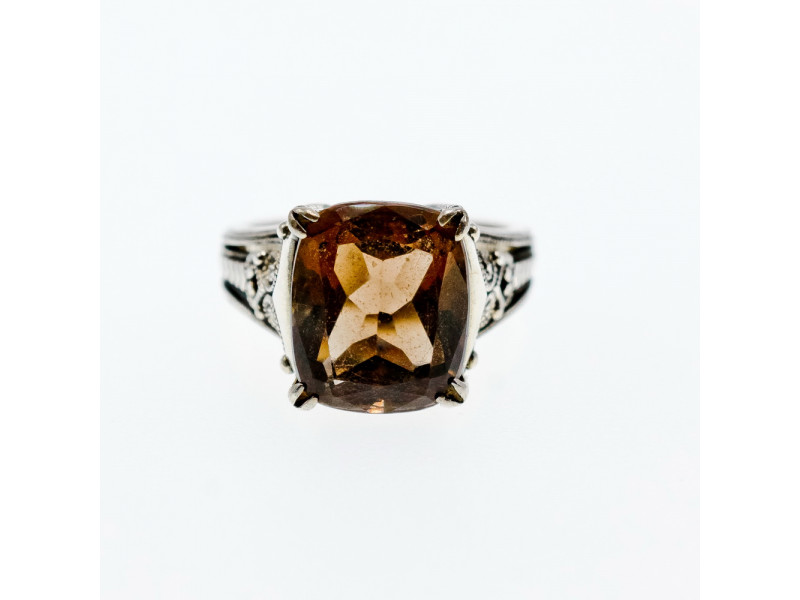 

Серебряное кольцо с коричневым дымчатым кварцем Натуральный Sky Jewelry 003694