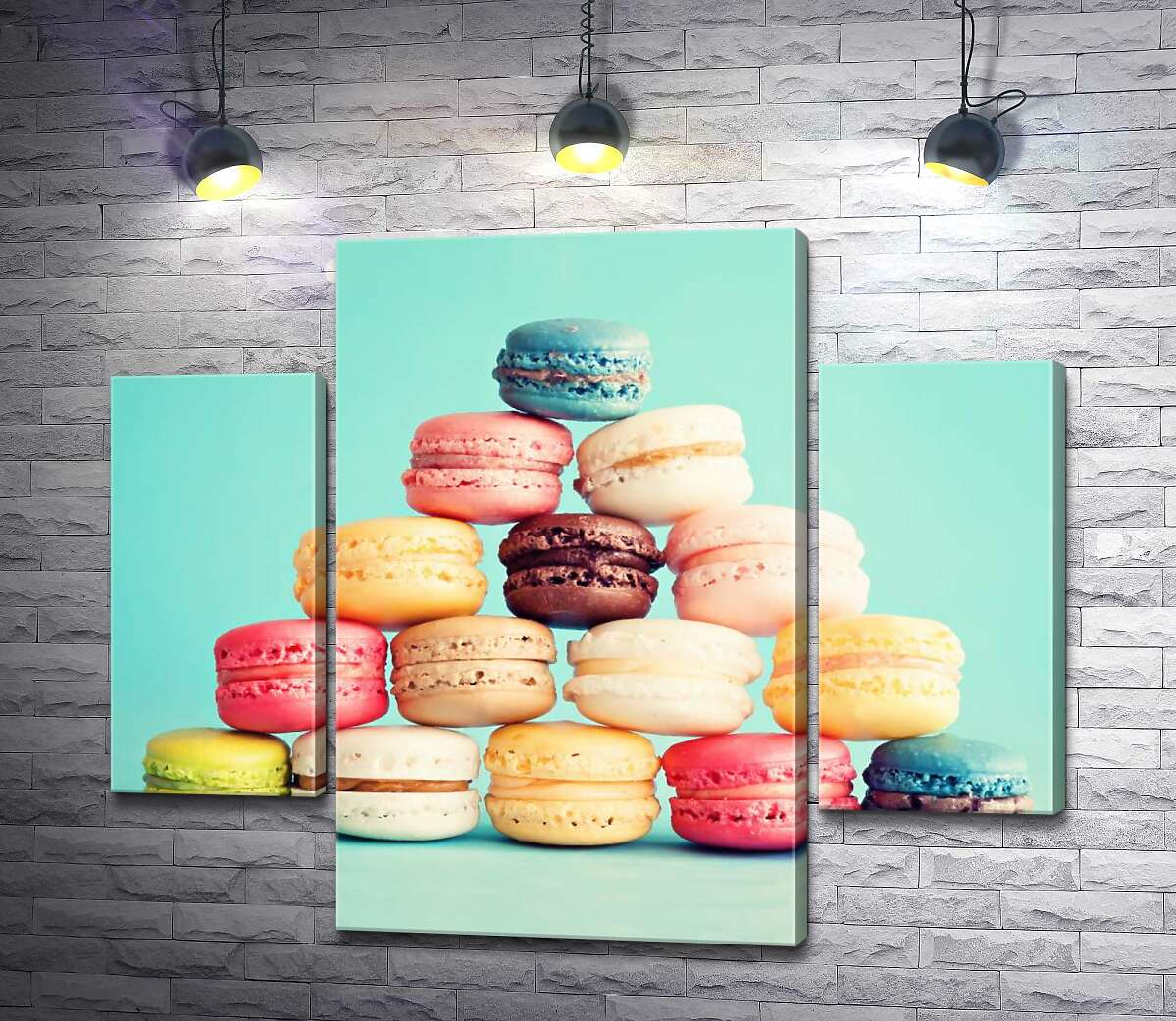 

Модульная картина ArtPoster Пастельная пирамида из миндальных макарон с воздушной кремовой серединкой 80x68 см Модуль №7