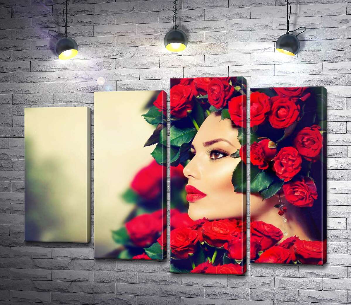

Модульная картина ArtPoster Профиль девушки в украшении горяще-красных роз 132x98 см Модуль №21