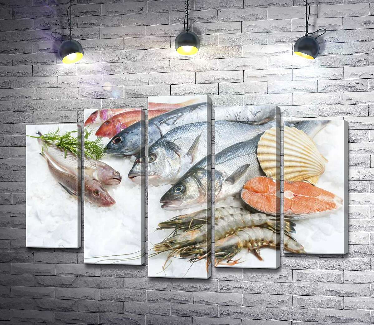 

Модульная картина ArtPoster Разнообразие морской рыбы и креветок на холоде льда 130x88 см Модуль №26