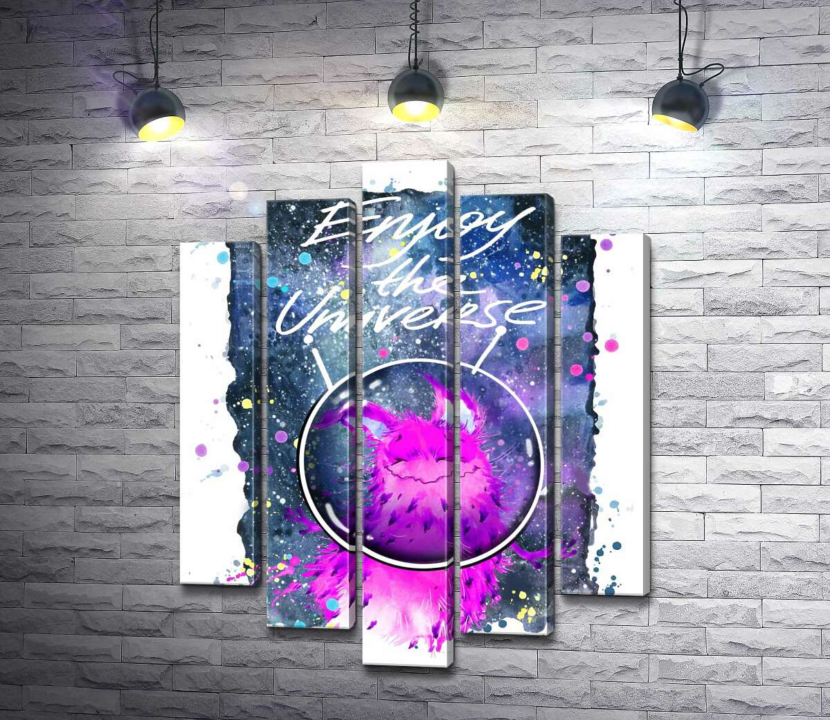 

Модульная картина ArtPoster Розовый монстр в шлеме возле надписи "Enjoy the Universe" 130x168 см Модуль №26