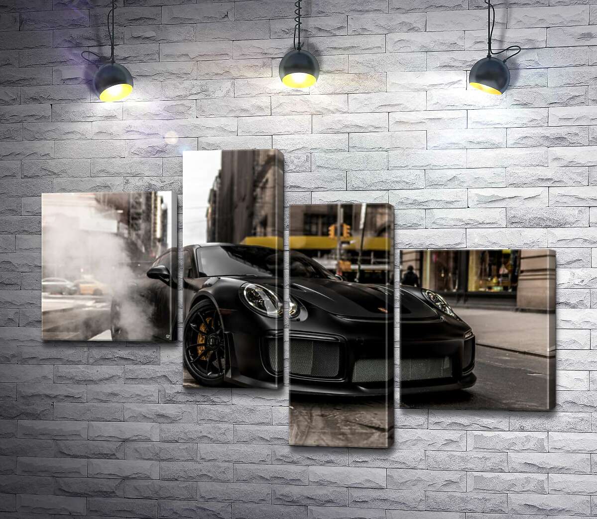 

Модульная картина ArtPoster Угольно-черный автомобиль Порше 911 среди улицы старого города 100x69 см Модуль №20