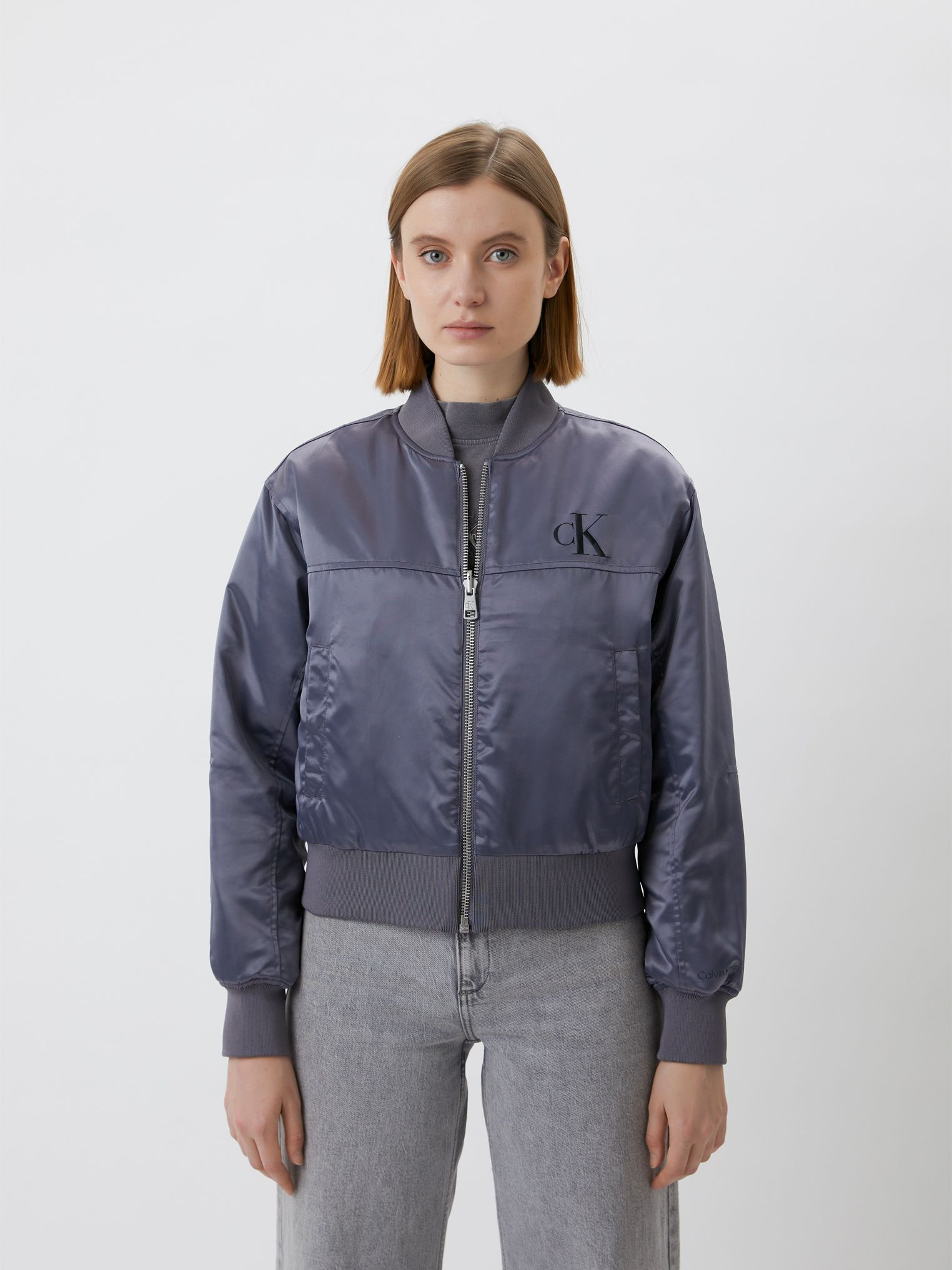 

Двусторонний бомбер Calvin Klein Jeans Reversible Satin Bomber J20J217705-PTP  Fossil Grey, Двусторонний бомбер Calvin Klein Jeans Reversible Satin Bomber J20J217705-PTP M Fossil Grey
