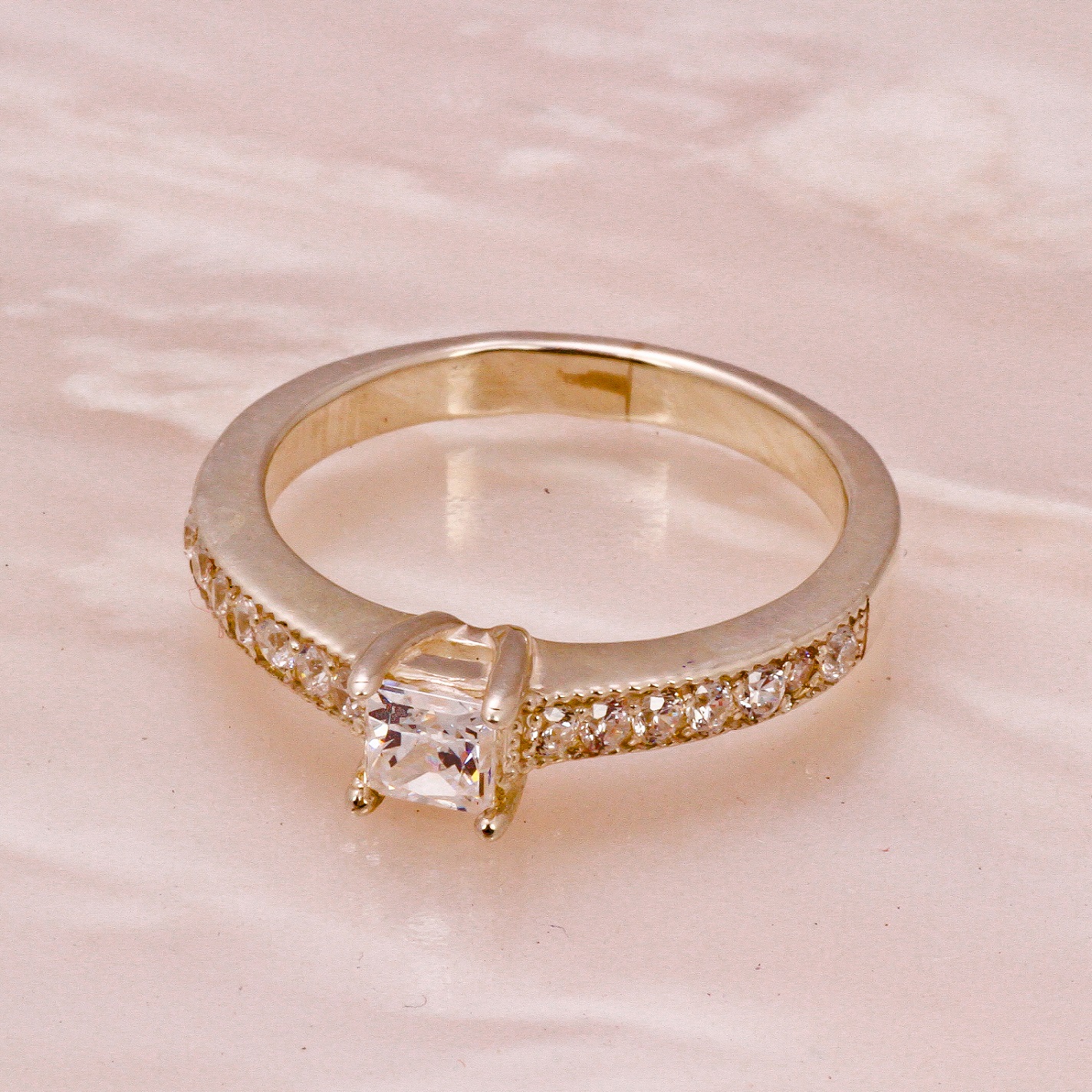 

Кольцо из белого золота Alexs Jewel K315-49690003. Размер 17