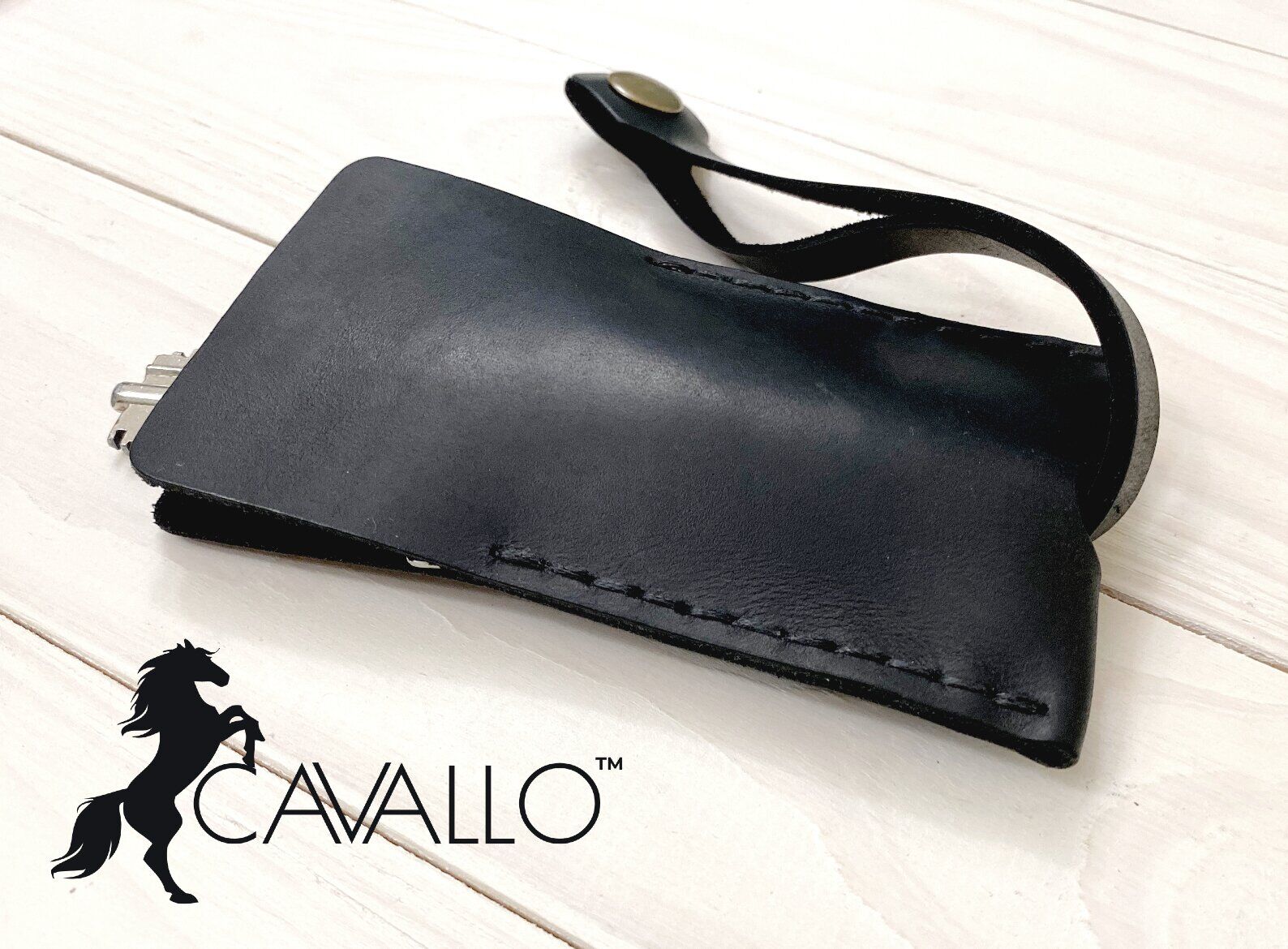 

Ключница из натуральной кожи Cavallo™ Crazy чехол для ключей Horse Classic, черный Original