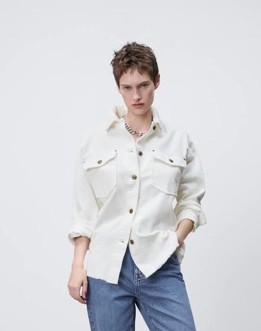 

Куртка Zara оверсайз вельветовая  молочная (8372/024, Куртка Zara оверсайз вельветовая XS молочная (8372/024)