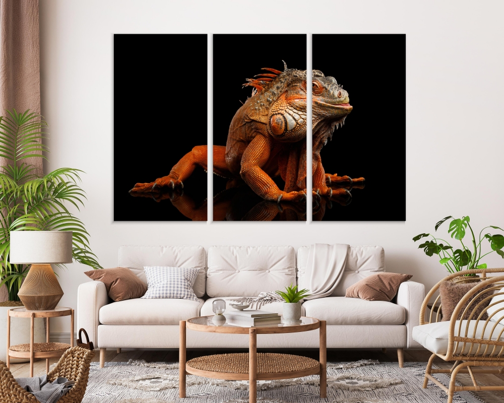

Картина на холсте Модульные Модульная картина Orange Iguana 3 картины 45х90 см.
