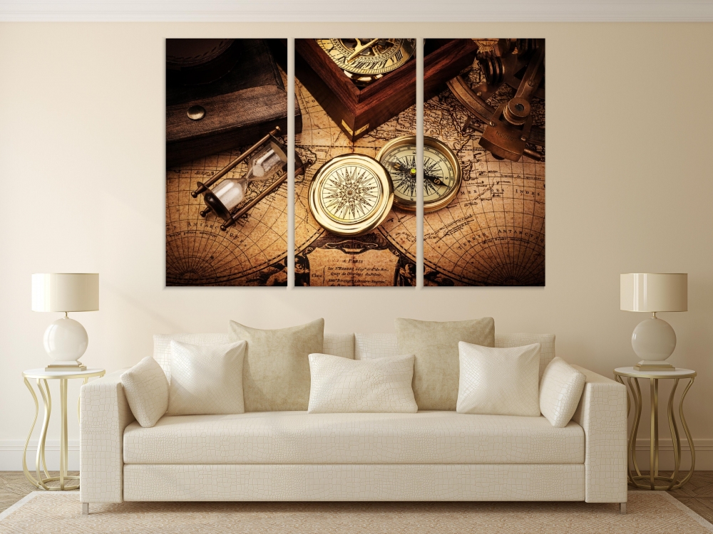 

Картина на холсте Модульные Модульная картина Old compass on vintage map 3 картины 70х140 см.