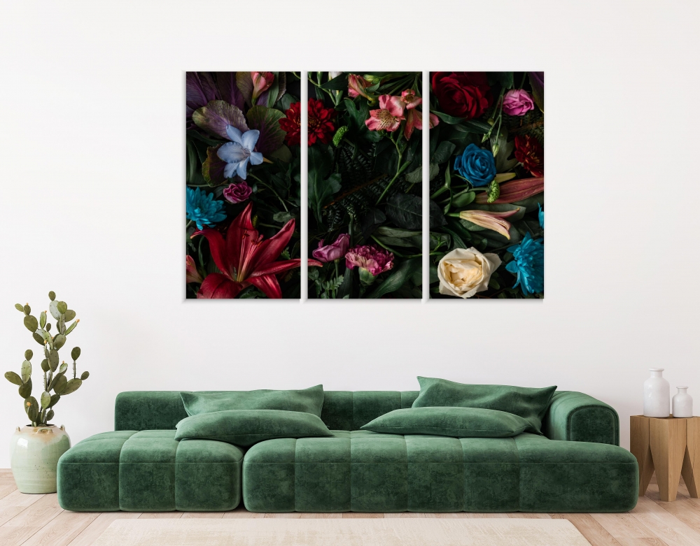 

Картина на холсте Модульные Модульная картина Красочный весенний букет 3 картины 25х50 см.