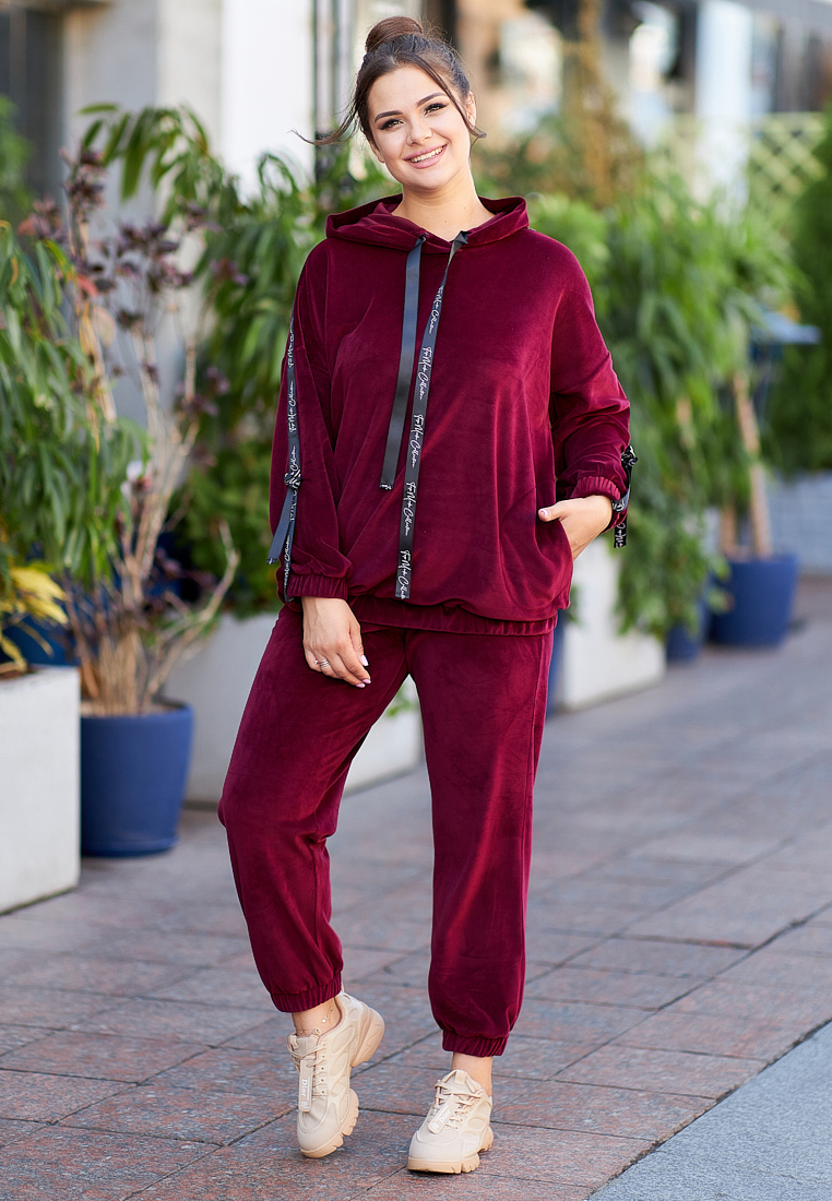 

Костюм Gressa 422 48-50 Бордо