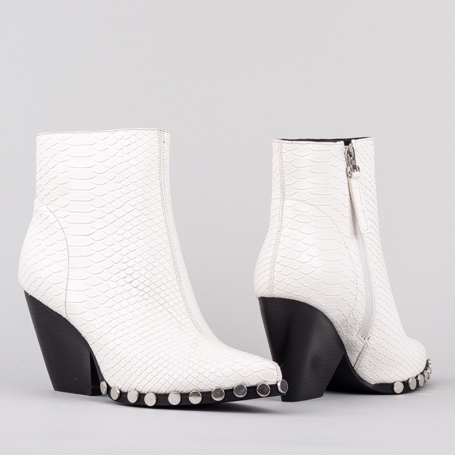 

Ботинки женские деми Loris Bottega 00-00007592 Белый р.38 (23,5 см.)