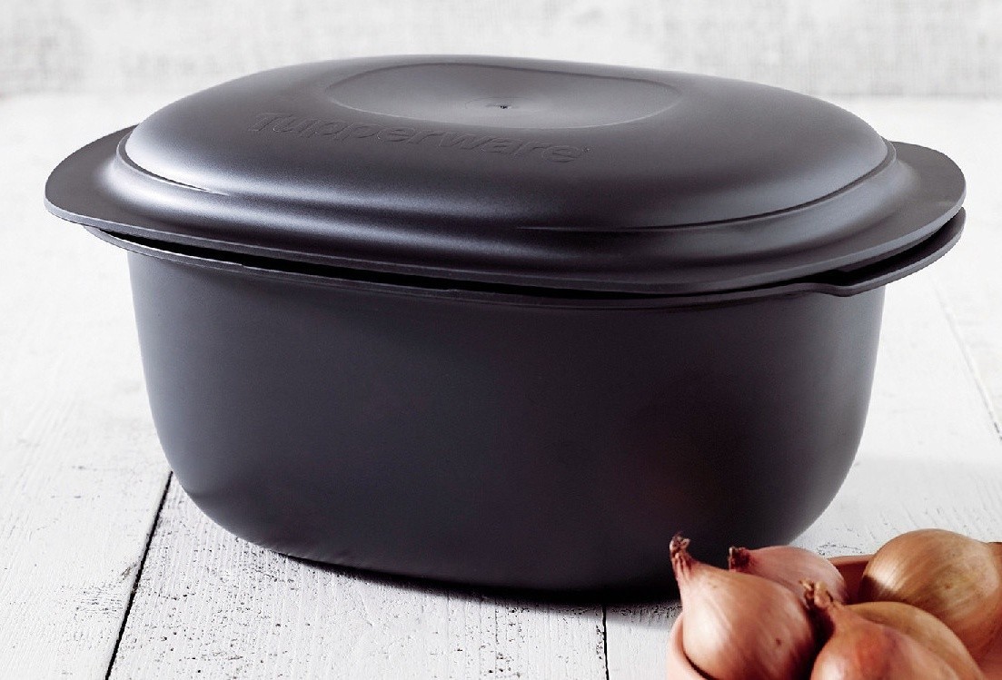 

Кастрюля« УльтраПро » Tupperware основание 3.5л + крышка 800мл