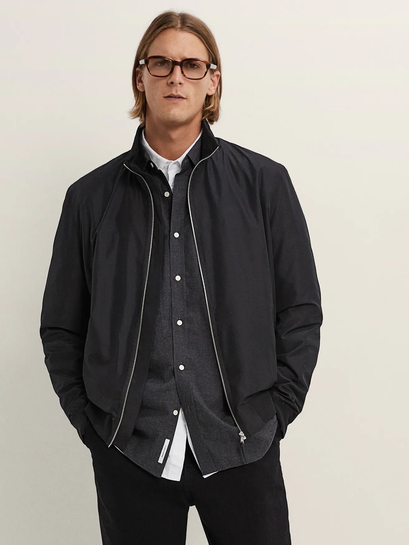

Ветровка Zara 8281-301-800  Черная, Ветровка Zara 8281-301-800 M Черная