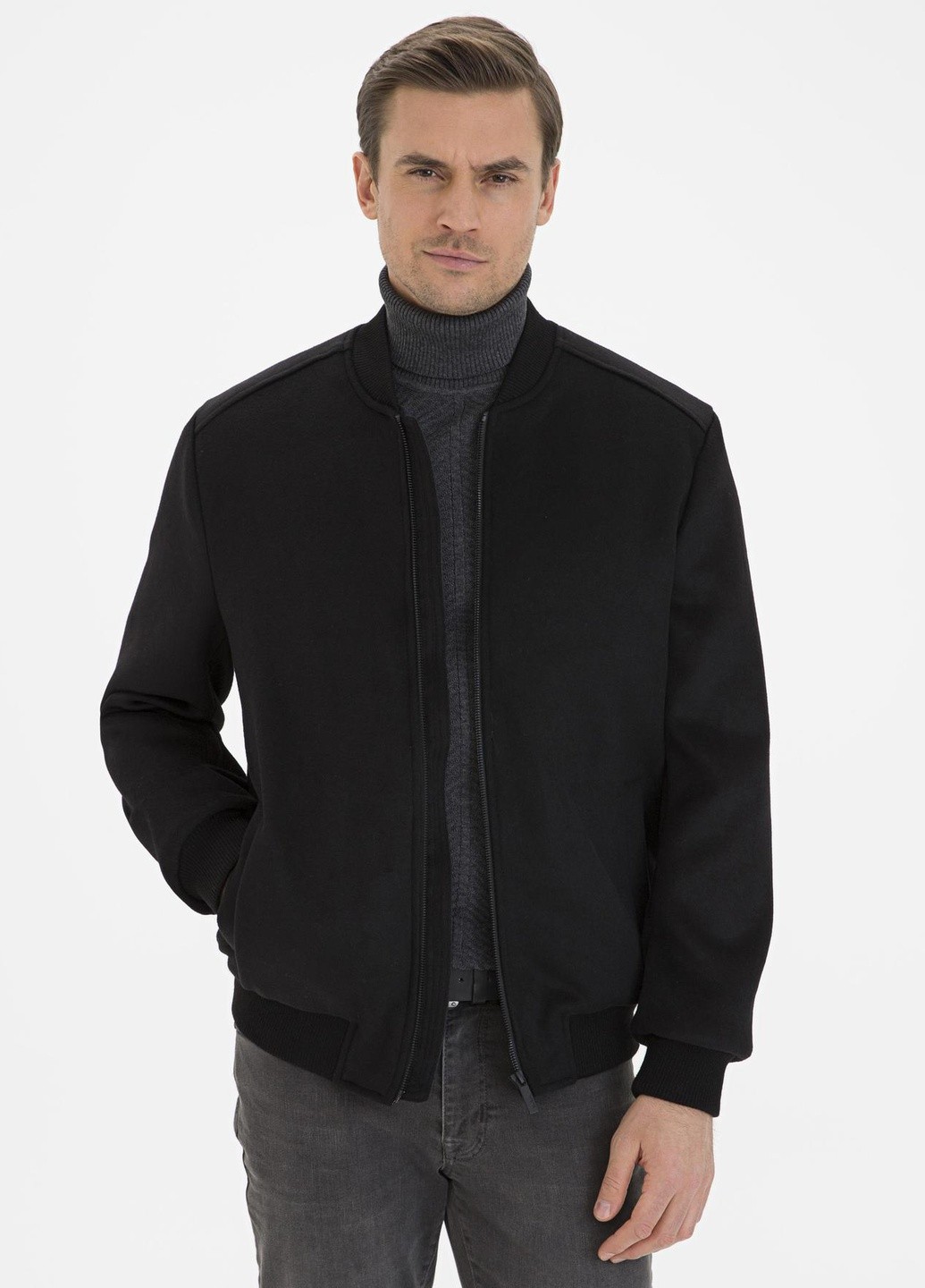 

Куртка мужская Pierre Cardin Черный  (1101708 VR046, Куртка мужская Pierre Cardin Черный 56 (1101708 VR046)