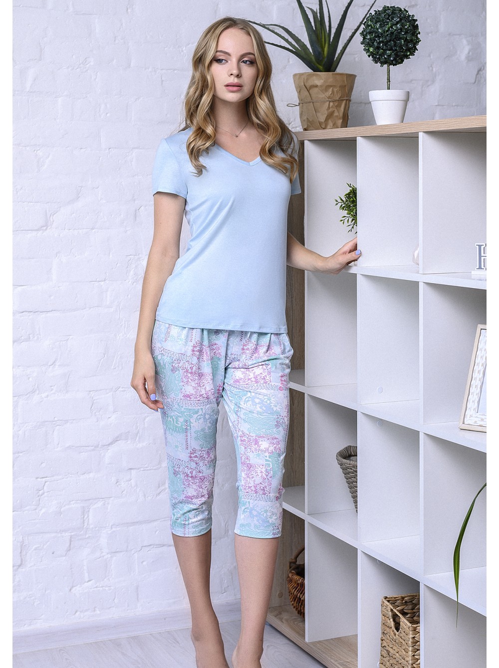 

Пижама Роксана Mint flowers 843 XXL Голубой 4828436060906