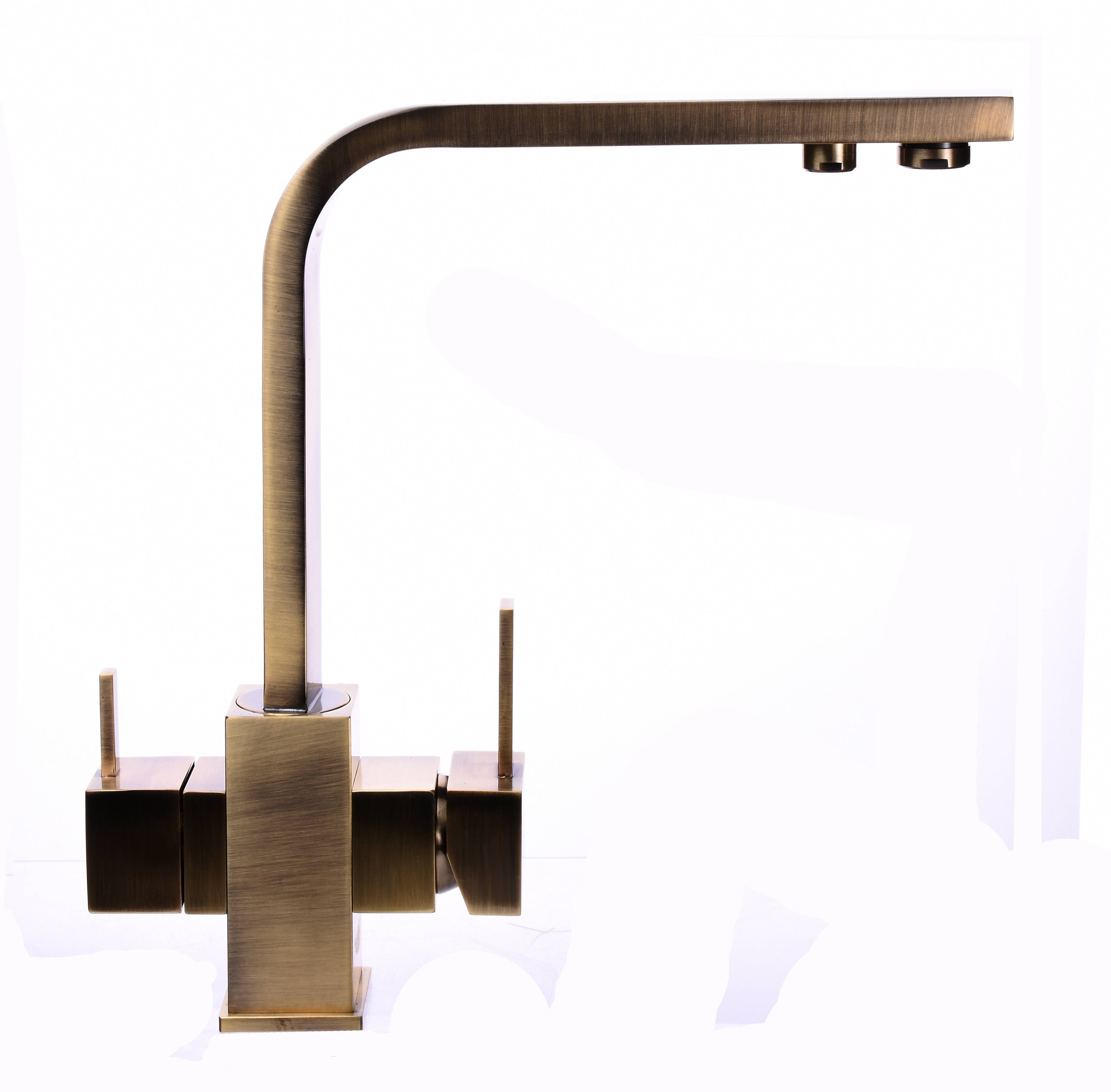 

Смеситель кухонный с подключением к фильтру GLOBUS LUX GLLR-0111-9-Bronze