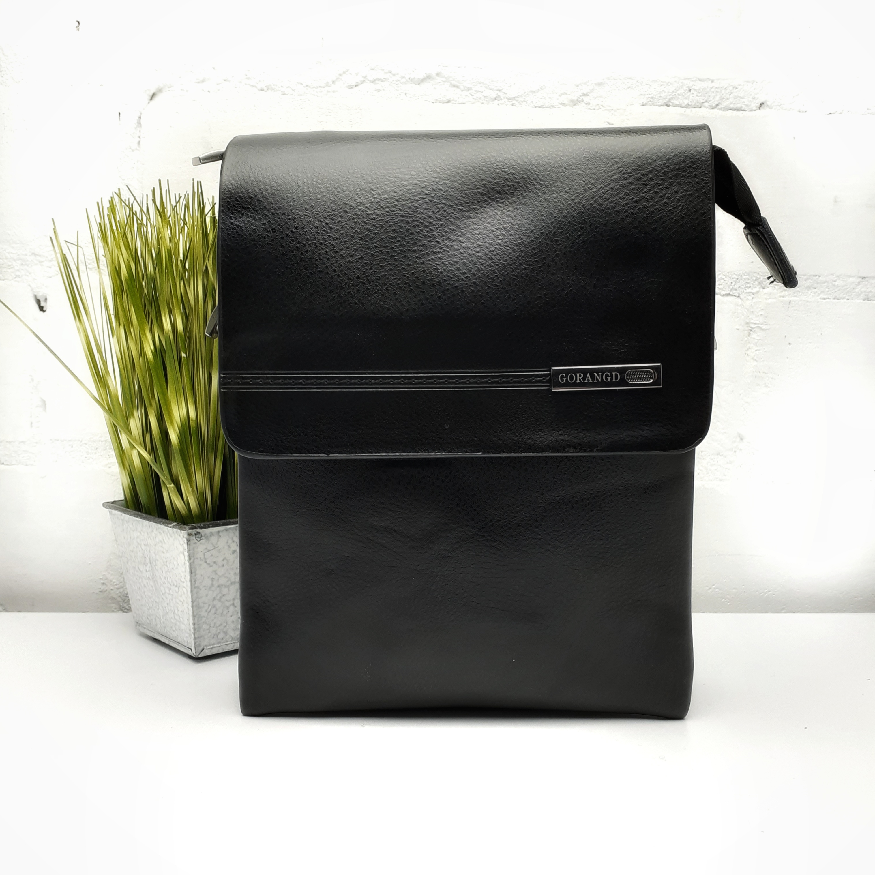 

Мини-сумка планшет мужская искусственная кожа Gorangd черный 356-1 black