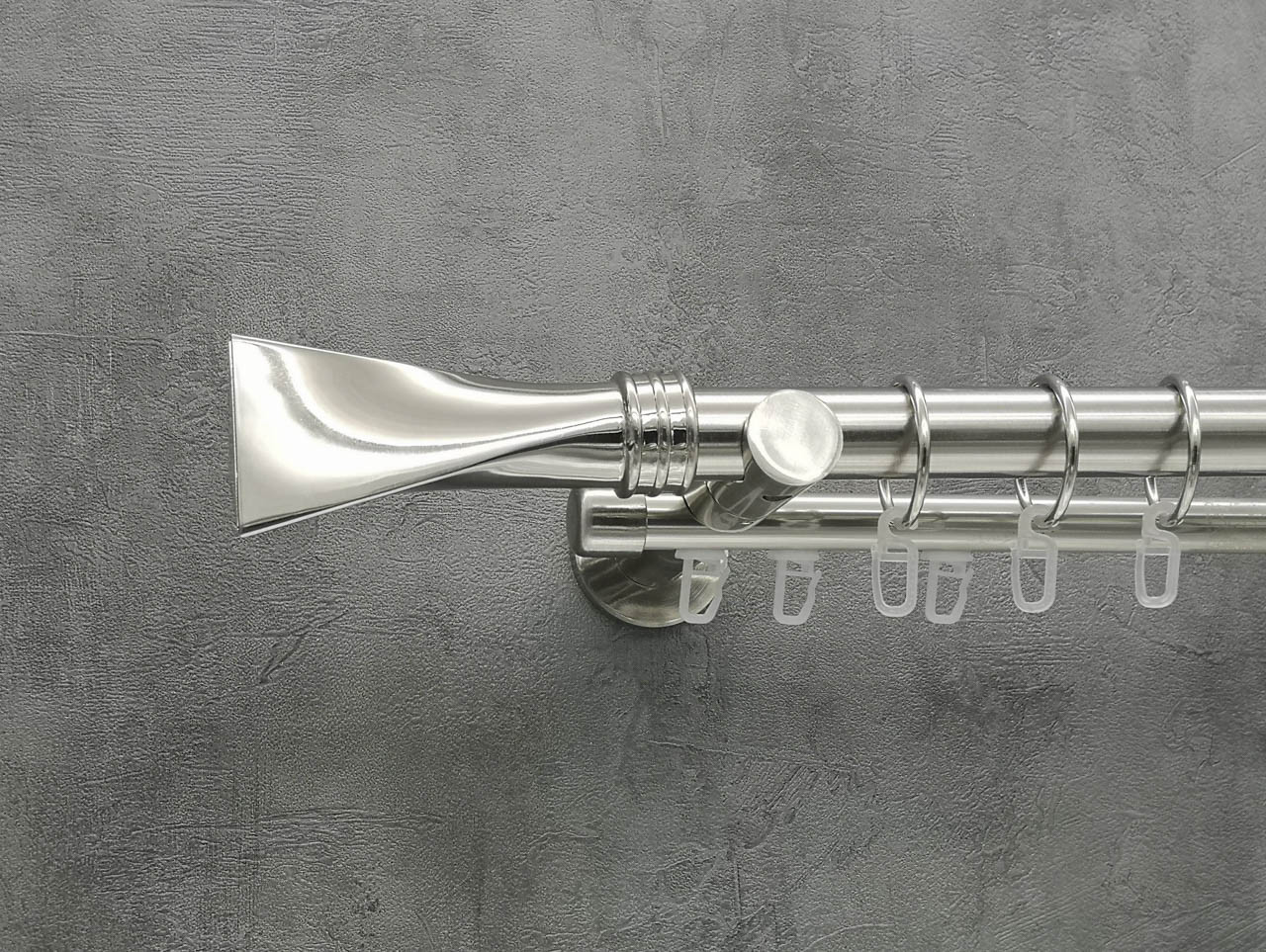 

Карниз Quadrum Свинг 400 см двойной Сталь универсальный 25/19 мм гладкая/импрессионная (кольца с крючками)