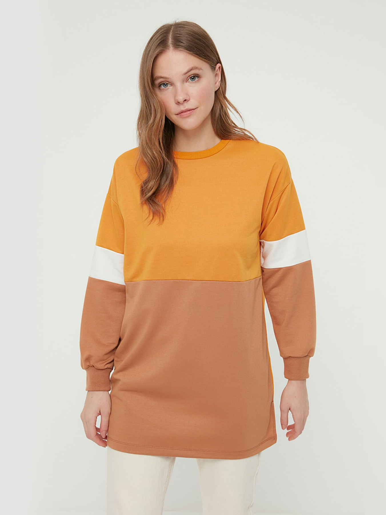 

Свитшот Trendyol TCTSS22TW0013  Camel, Свитшот Trendyol TCTSS22TW0013 S Camel