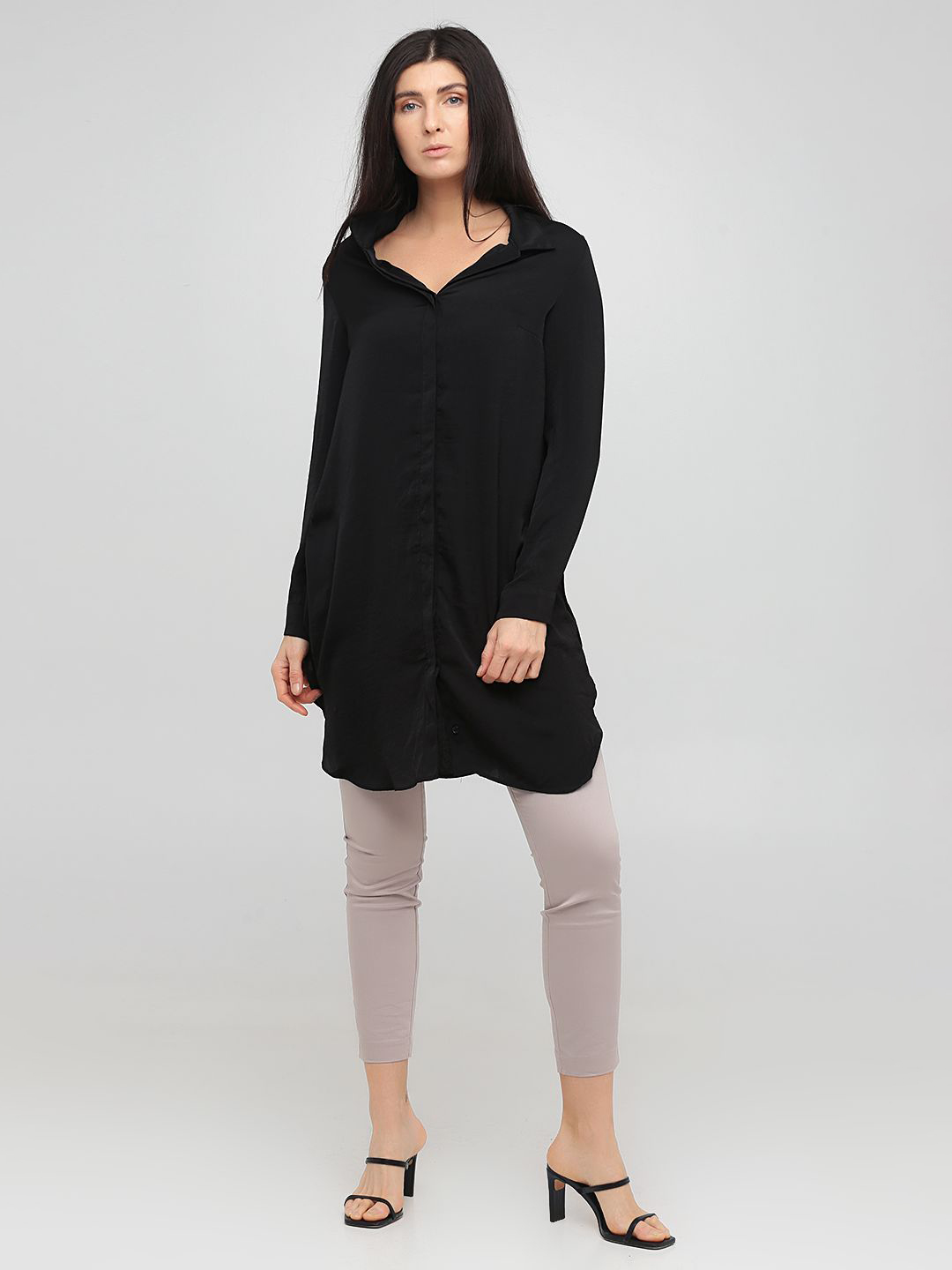 

Брюки H&M 0796210-01  Серые с бежевым, Брюки H&M 0796210-01 38 Серые с бежевым