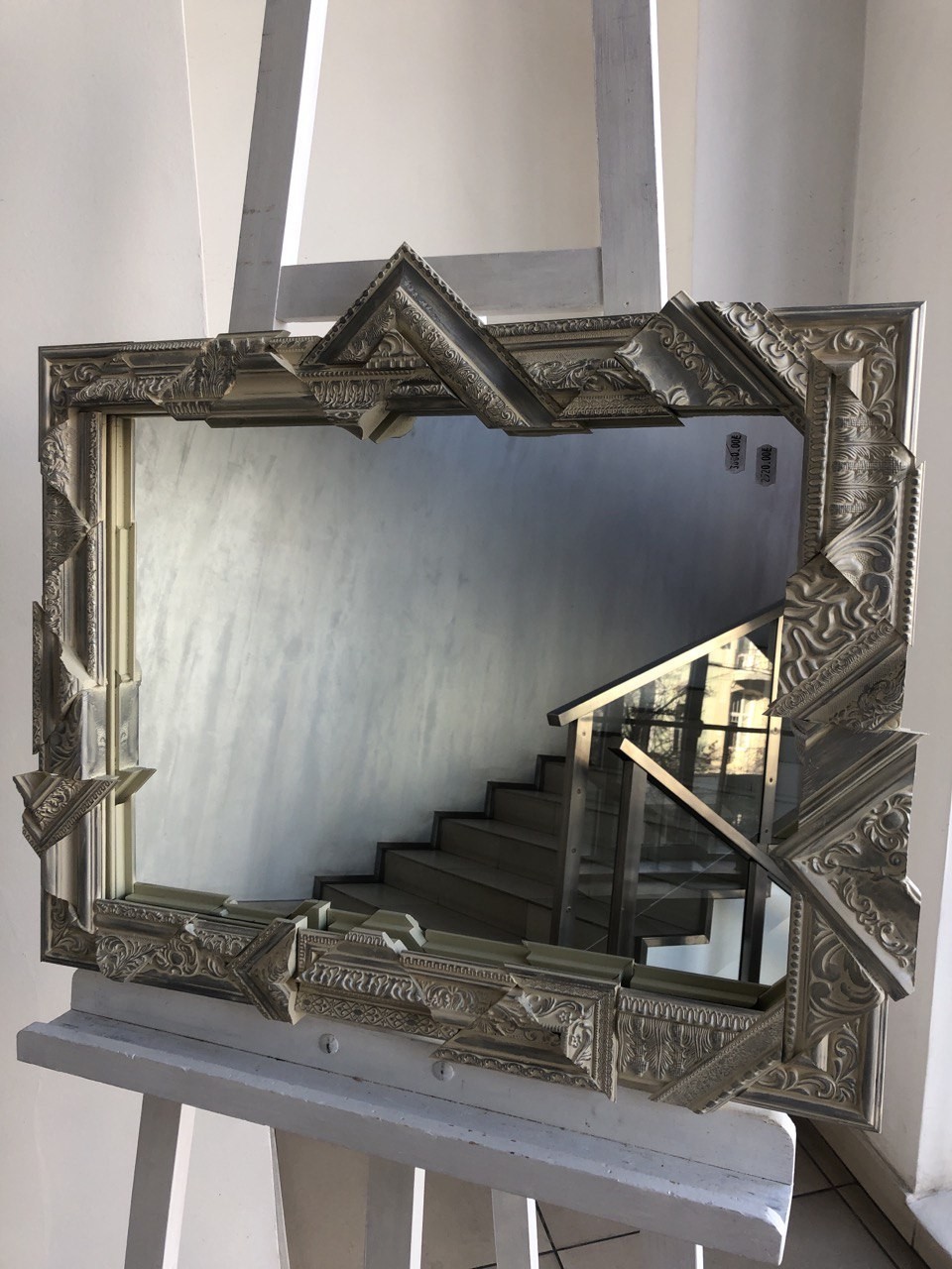 

Дизайнерское зеркало ручной работы в раме 660х570мм FRAMES.POSTERS.DECOR (з13)